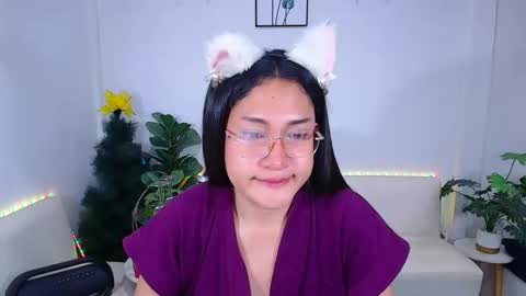 Snapshot of ploysaithailand chatting on May 11, 4:04 pm Ploysai online show from May 11, 4:04 pm