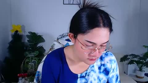 Snapshot of ploysaithailand chatting on May 18, 1:02 am Ploysai online show from May 18, 1:02 am