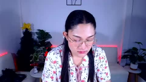 Snapshot of ploysaithailand chatting on July 16, 8:42 am Ploysai online show from July 16, 8:42 am