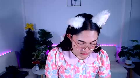 Snapshot of ploysaithailand chatting on July 18, 5:33 am Ploysai online show from July 18, 5:33 am