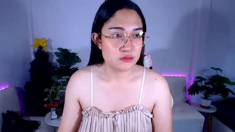 Snapshot of ploysaithailand chatting on July 21, 2:47 am Ploysai online show from July 21, 2:47 am