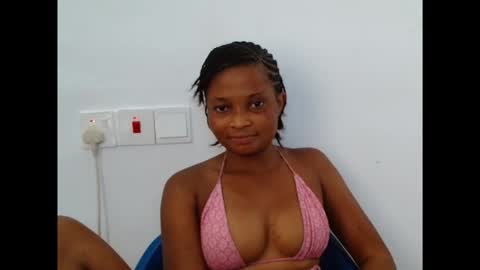 plumnjuicyx online show from October 8, 11:19 am