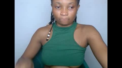 plumnjuicyx online show from November 10, 7:35 pm