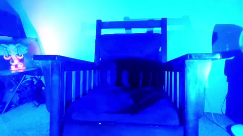 StraightPlush online show from June 11, 5:05 am