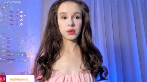 Sophie online show from February 7, 1:53 pm
