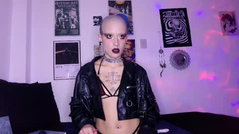    online show from November 6, 12:44 am