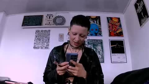    online show from July 9, 8:24 pm