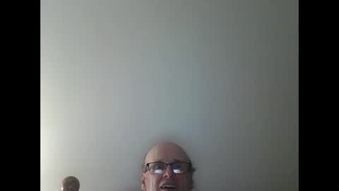 Snapshot of pmb11 chatting on October 2, 2:18 am trek 11 online show from October 2, 2:18 am
