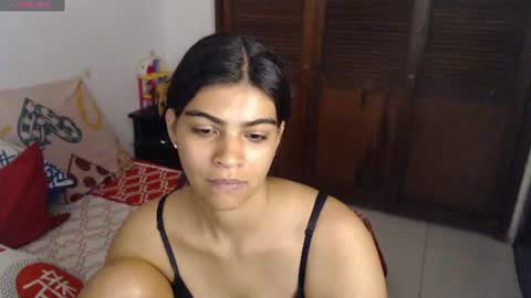 Snapshot of pocahontas_princess__ chatting on July 23, 6:44 am Pocahontas online show from July 23, 6:44 am