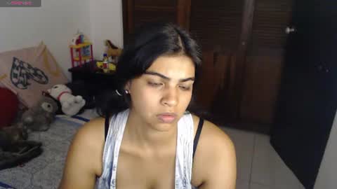 Snapshot of pocahontas_princess__ chatting on August 2, 8:46 am Pocahontas online show from August 2, 8:46 am