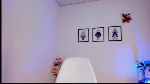 Jasmine online show from January 24, 11:02 pm