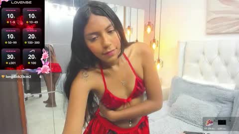 Snapshot of pocahontas_wi chatting on November 26, 6:09 pm Pocahontas online show from November 26, 6:09 pm