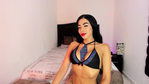 I dream of having many followers online show from January 5, 5:27 pm
