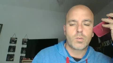 Snapshot of pocoyotop chatting on March 8, 12:20 pm pocoyotop online show from March 8, 12:20 pm