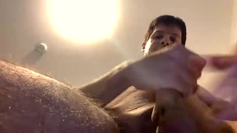 Snapshot of poetic_desires chatting on January 8, 8:29 pm Tom online show from January 8, 8:29 pm