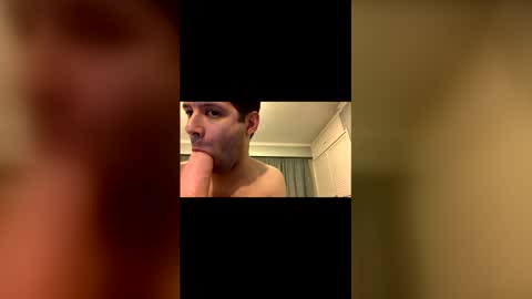 Snapshot of poetic_desires chatting on February 13, 9:49 am Tom online show from February 13, 9:49 am