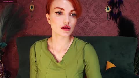 Poison Eva  online show from January 16, 4:07 am