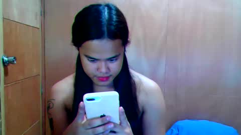 Snapshot of pokwang4you chatting on February 25, 5:33 pm pokwang4you online show from February 25, 5:33 pm