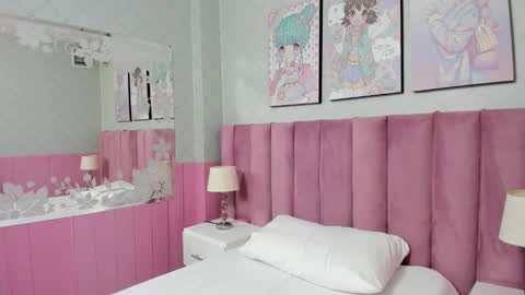 PAOLA or pola online show from September 11, 9:20 am