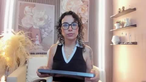 PAOLA or pola online show from September 13, 9:20 am