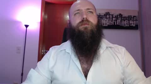 Bear online show from March 6, 2:09 am