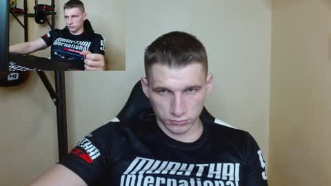 Poliglot online show from December 3, 3:20 am