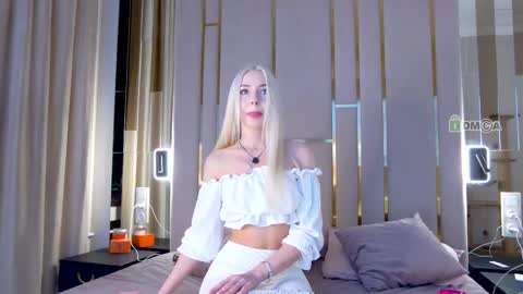 Polina online show from March 27, 11:37 pm