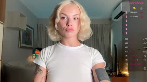 polino4ka69 online show from June 10, 11:24 pm