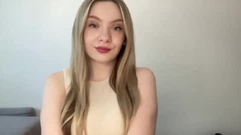 Snapshot of polishangel222 chatting on June 20, 3:48 pm polishangel222 online show from June 20, 3:48 pm