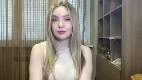 Snapshot of polishangel222 chatting on July 8, 3:38 pm polishangel222 online show from July 8, 3:38 pm