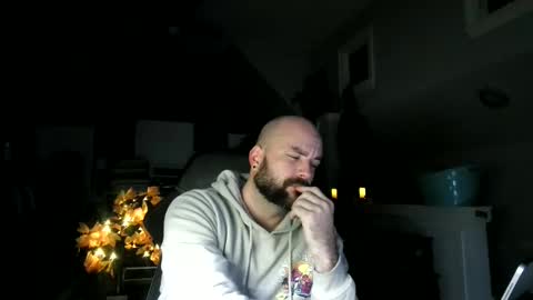 polisheaqle online show from December 5, 5:49 am