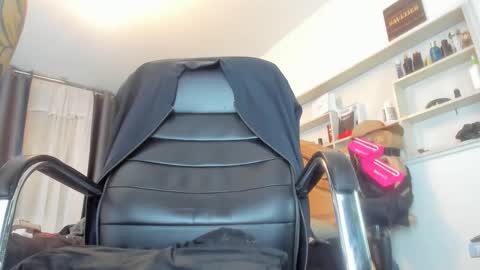 Snapshot of pollet_rose0 chatting on September 9, 1:16 am pollet_rose0 online show from September 9, 1:16 am