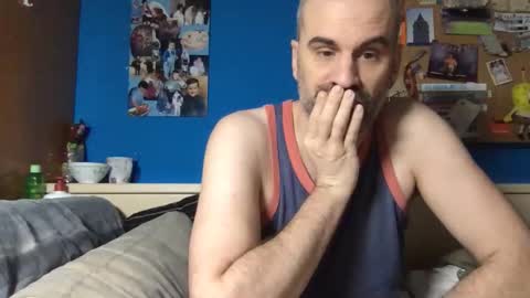 Snapshot of pollito1985 chatting on March 16, 3:34 am DIEGO O DIEGUITO online show from March 16, 3:34 am