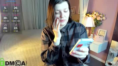 Snapshot of polly__mayer chatting on October 23, 1:05 am Polly online show from October 23, 1:05 am