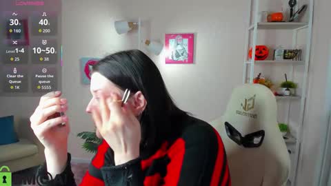 Snapshot of polly__mayer chatting on November 26, 3:35 pm Polly online show from November 26, 3:35 pm