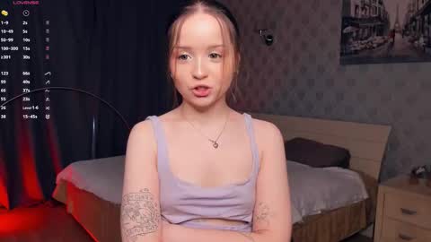 Snapshot of polly_dollie_ chatting on March 23, 8:18 am Renet online show from March 23, 8:18 am