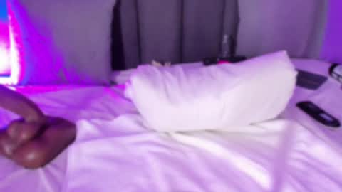 Snapshot of pollybabe_ chatting on February 10, 1:33 pm POLLY online show from February 10, 1:33 pm