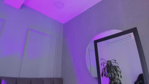 Snapshot of pollybabe_ chatting on October 10, 10:47 am POLLY online show from October 10, 10:47 am