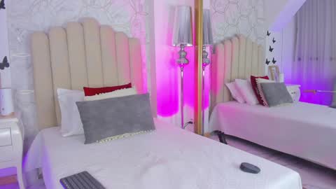 Carolina online show from January 14, 3:11 am