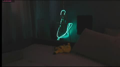 pollytingle online show from April 11, 1:54 am