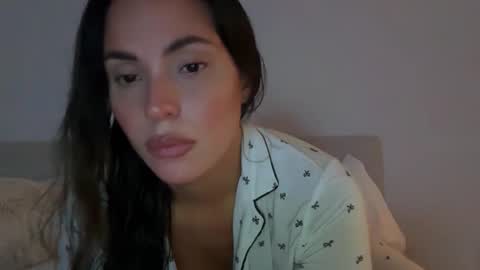 Snapshot of pollyyypocket chatting on March 19, 7:01 am Polly Pocket online show from March 19, 7:01 am