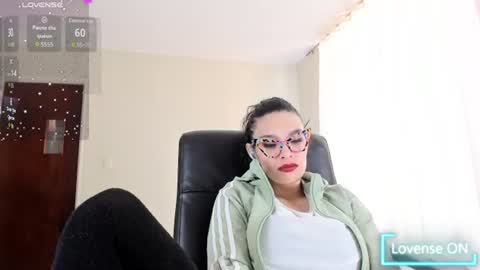 paulina barnett online show from June 24, 4:17 pm