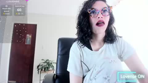 paulina barnett online show from June 28, 4:35 pm