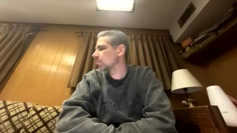 Snapshot of ponchynyc chatting on March 26, 2:50 am PONCH online show from March 26, 2:50 am