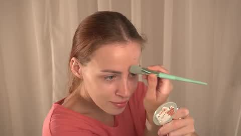 Snapshot of poni_dii chatting on November 28, 7:11 am online show from November 28, 7:11 am