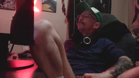 Snapshot of ponydaddy666 chatting on February 7, 7:01 am Rich online show from February 7, 7:01 am