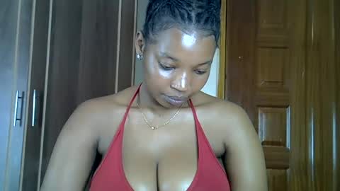 pookie245909 online show from July 10, 7:27 pm