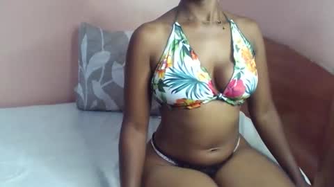 Snapshot of pookietalie23 chatting on November 16, 3:34 am pookie online show from November 16, 3:34 am