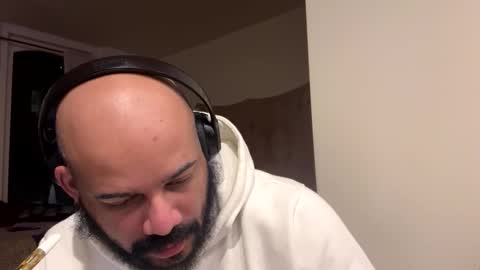 popfizzt online show from December 1, 4:06 am