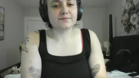 Snapshot of poppy_stax chatting on October 18, 11:38 pm Poppy Stax online show from October 18, 11:38 pm